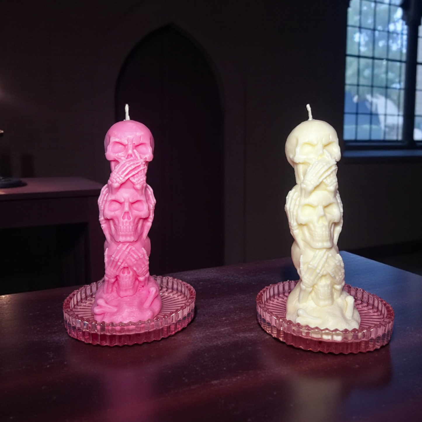 Skull Candle (Strawberry Vanilla)